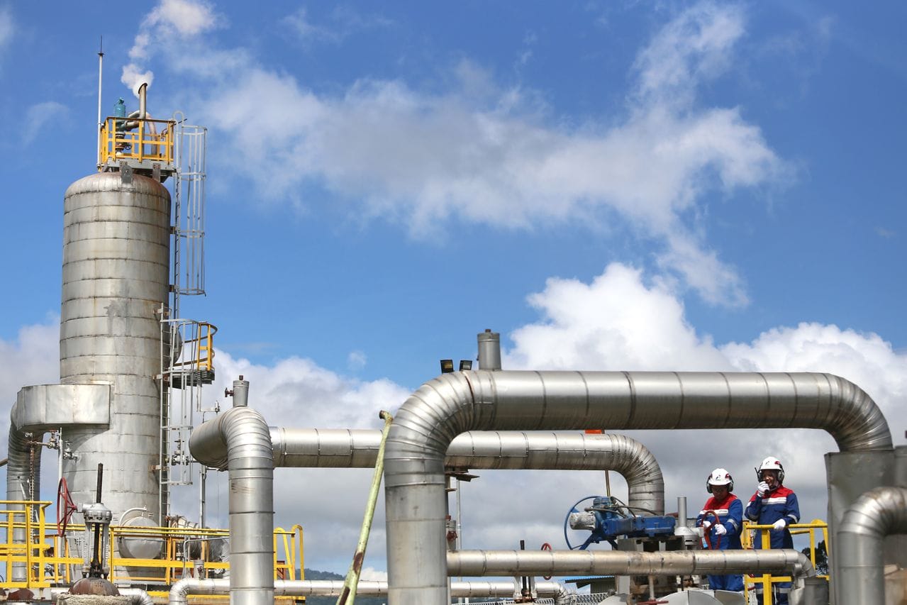 Gas processing plant